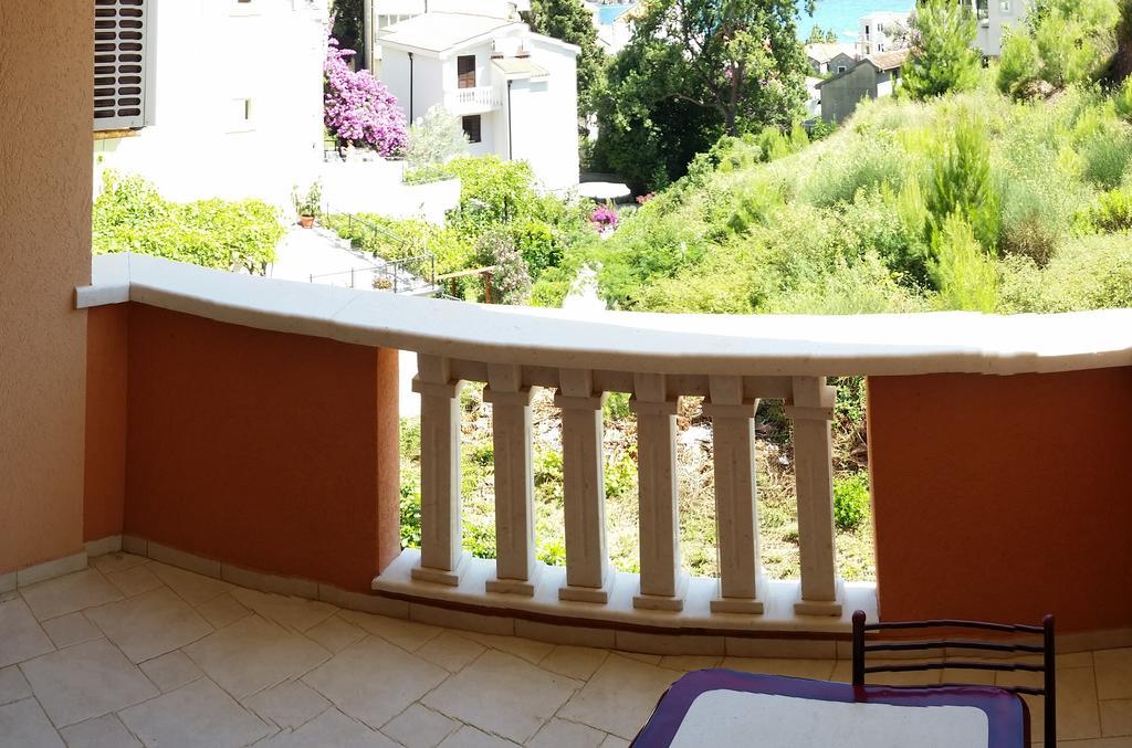 Nerina Apartment Petrovac Стая снимка