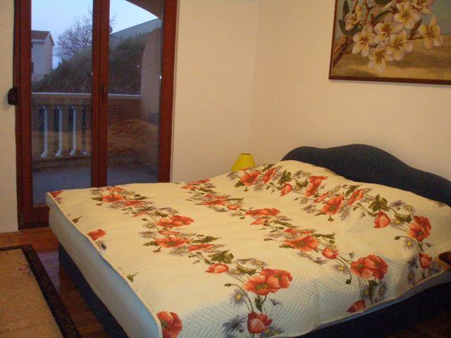 Nerina Apartment Petrovac Екстериор снимка