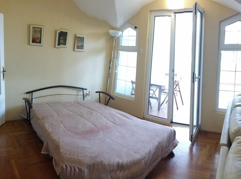Nerina Apartment Petrovac Екстериор снимка