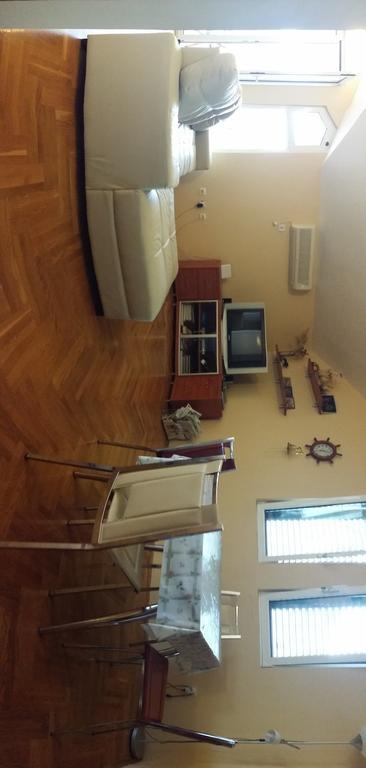 Nerina Apartment Petrovac Екстериор снимка